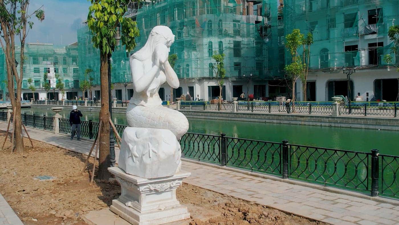 Ven sông là phố đi bộ.